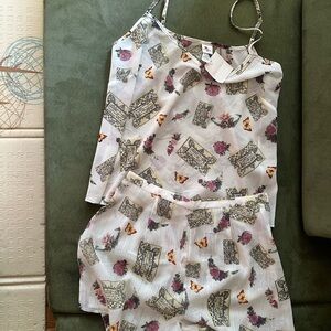 Chic Floral Women's Pajama Set